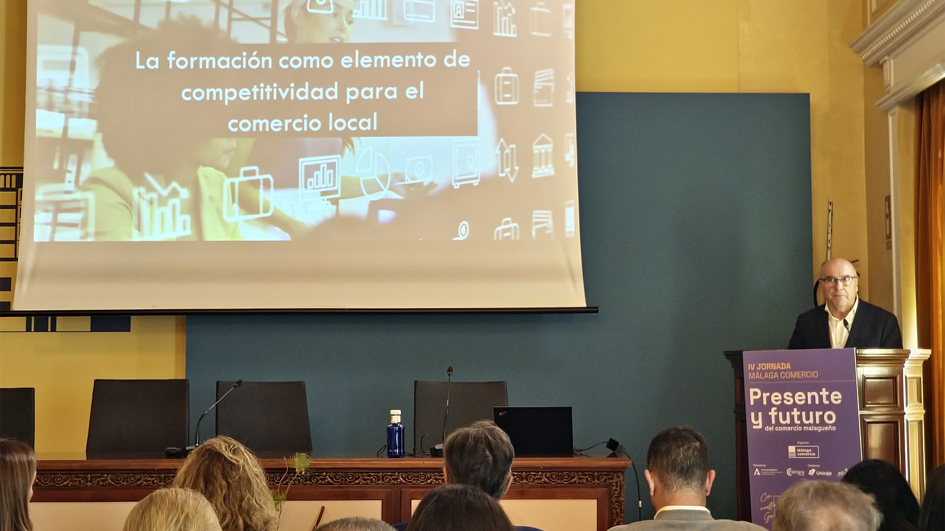 Asistimos a la IV Jornada Málaga Comercio 2025: La fuerza de lo local frente a la transformación digital Asistimos a la IV Jornada Málaga Comercio 2025: La fuerza de lo local frente a la transformación digital