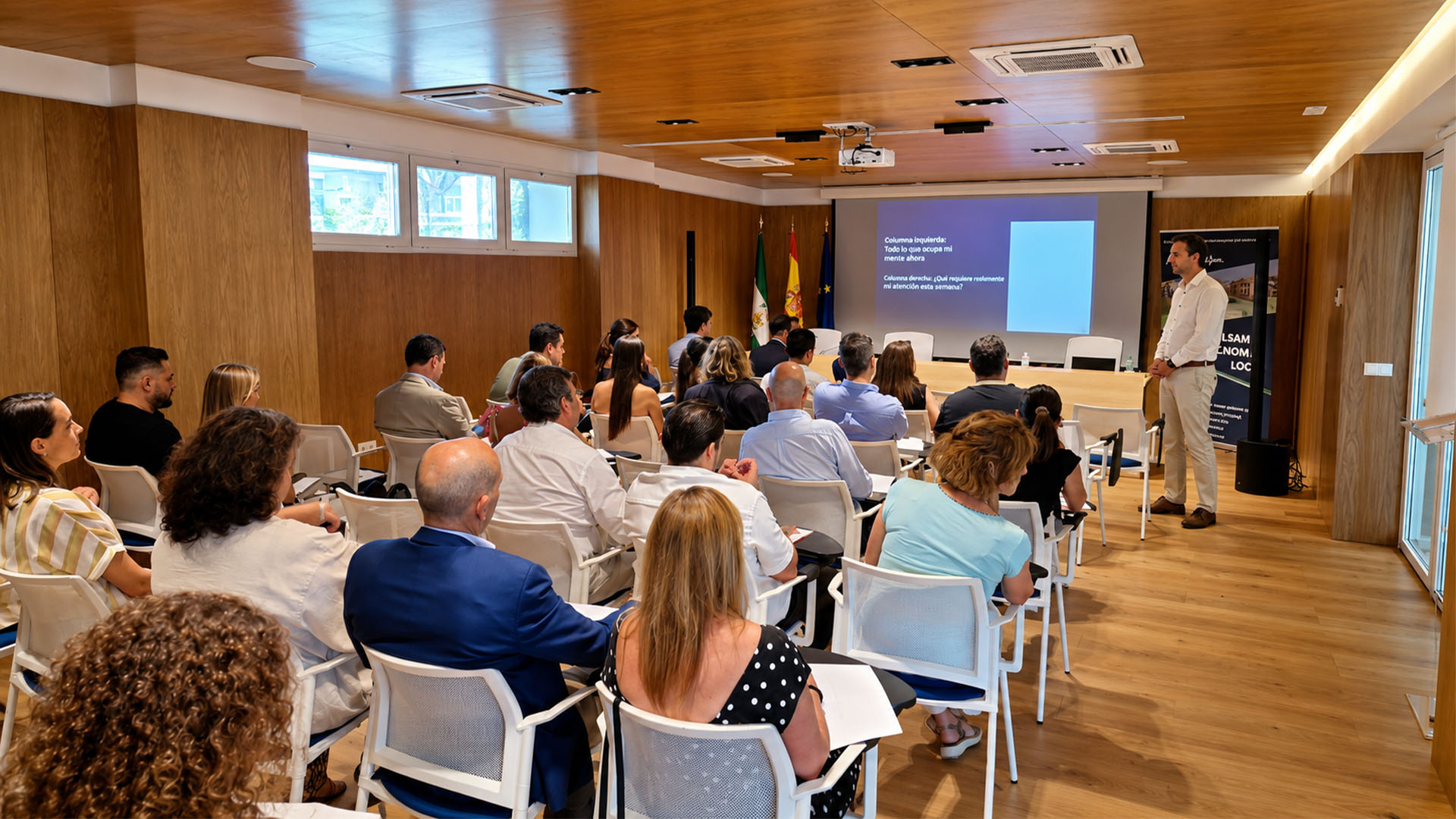 Aclaramos ideas sobre liderazgo y claridad mental del empresario en el Desayuno Empresarial de hoy