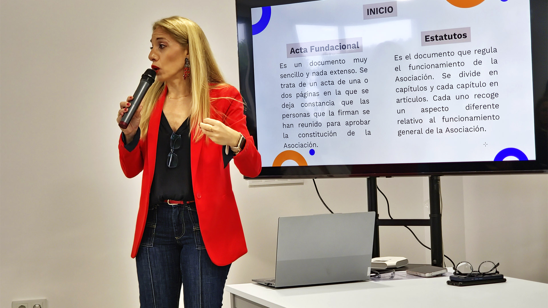 Asistimos con mucha ilusión al Primer Encuentro de Participación Ciudadana