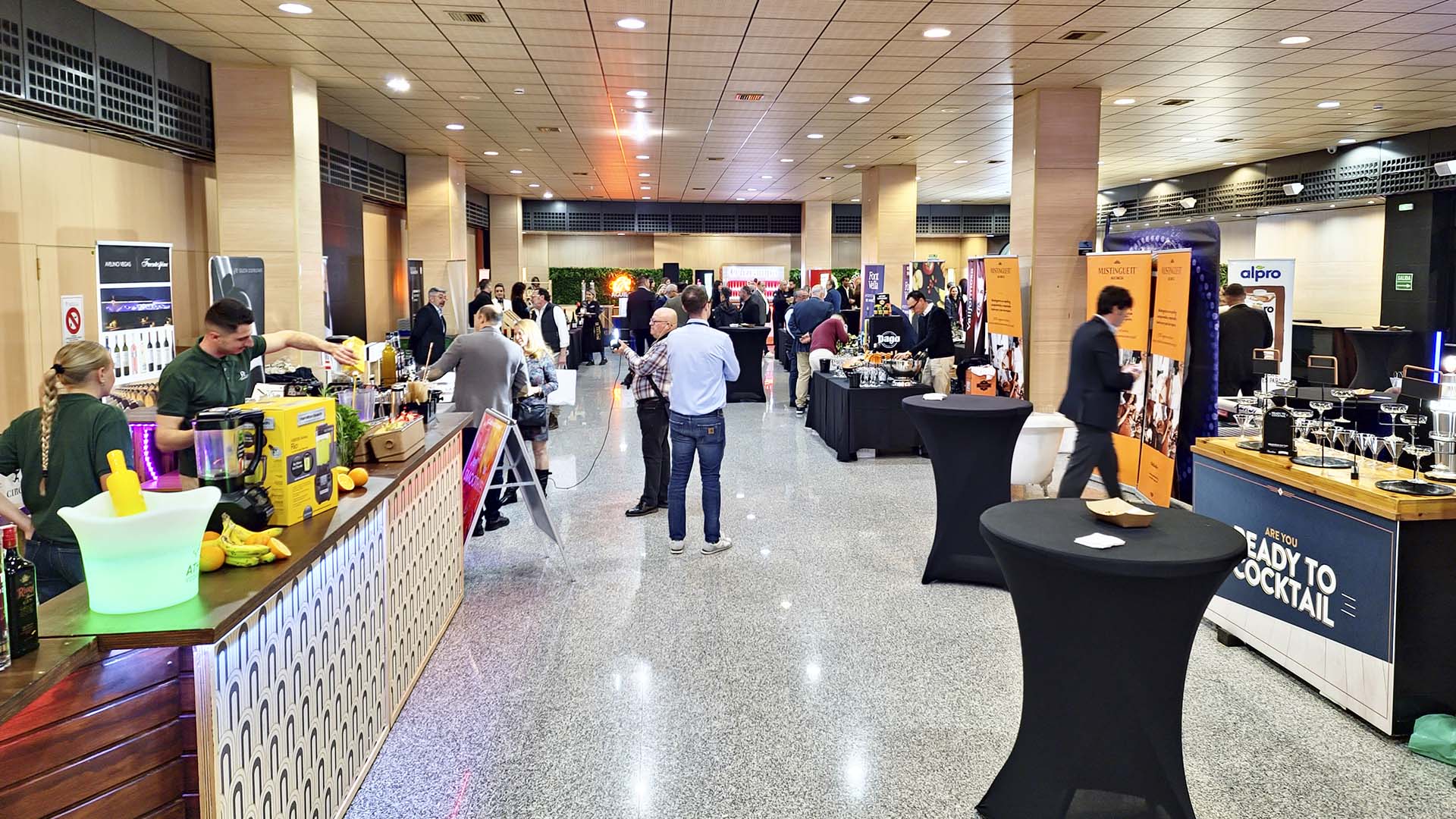 Asistimos y apoyamos a los expositores de la V Feria de Muestras Import Montes