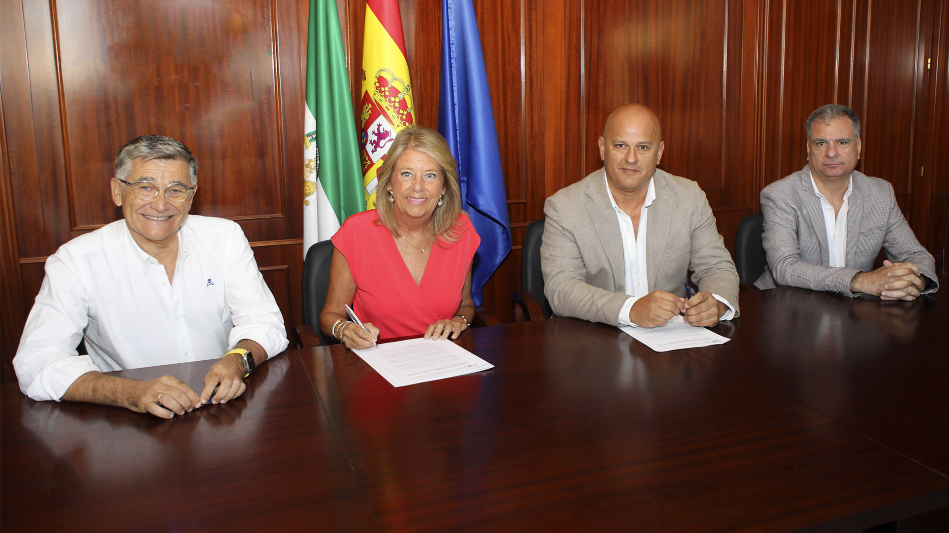 El Ayuntamiento renueva un año más la subvención de 27.000 euros a APYMESPA