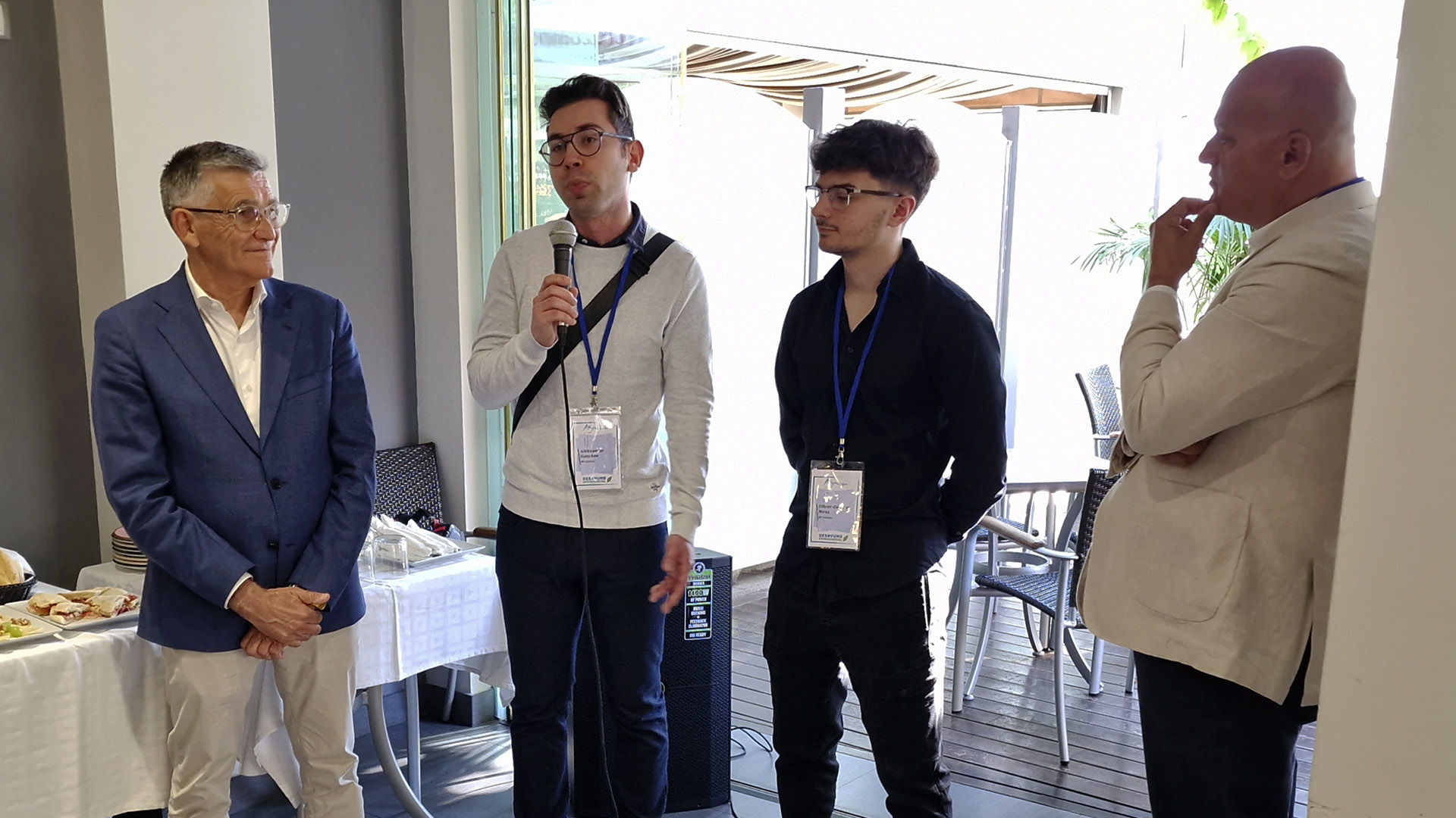 Desayuno Empresarial con sabor a futuro gracias a la unión del IES Salduba y autoridades locales